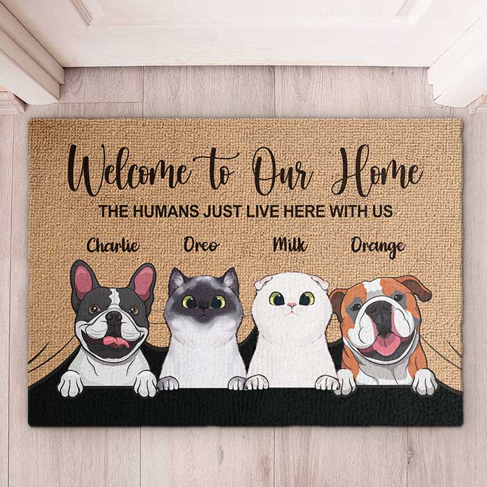 Pet Parade Personalized Decorative Doormat (Cat & Dog)